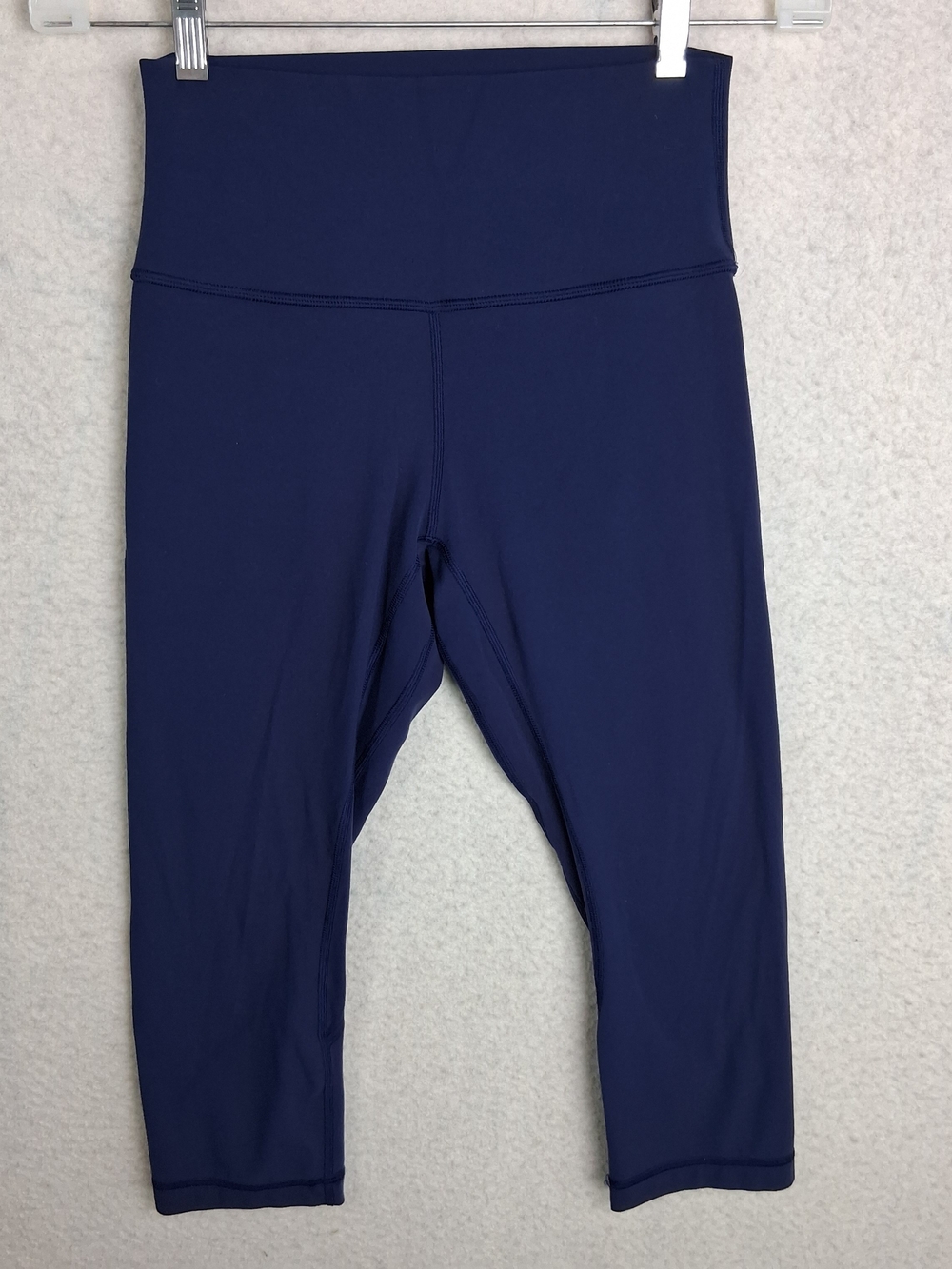 Lululemon Align High Rise Crop 21" Leggings Size 6 True Navy Blue Buttery Soft